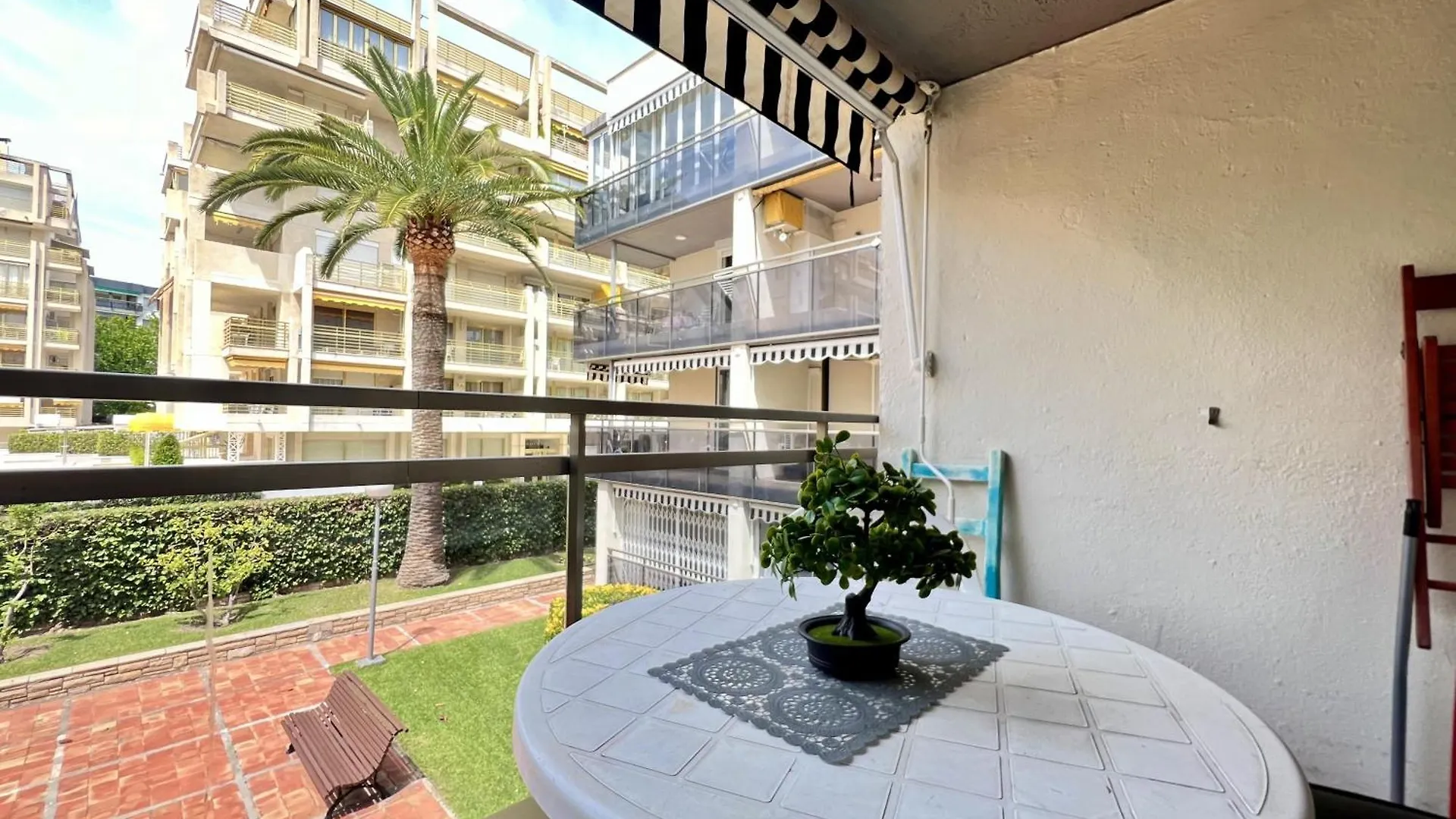 Acogedor Piso Cerca De La Playa Apartman Salou 0*,