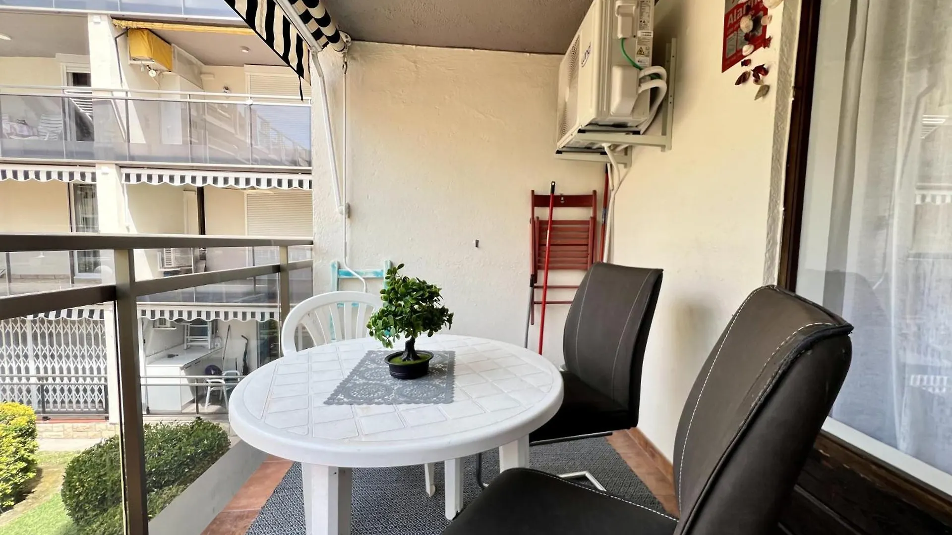 Acogedor Piso Cerca De La Playa Apartman Salou